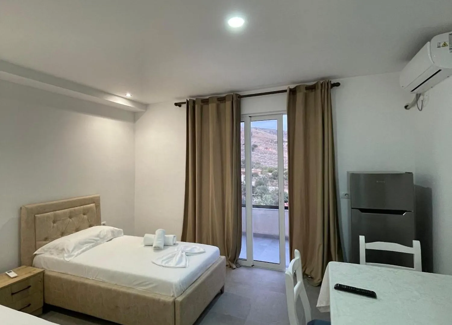 Villa Besnik Saranda Apartament